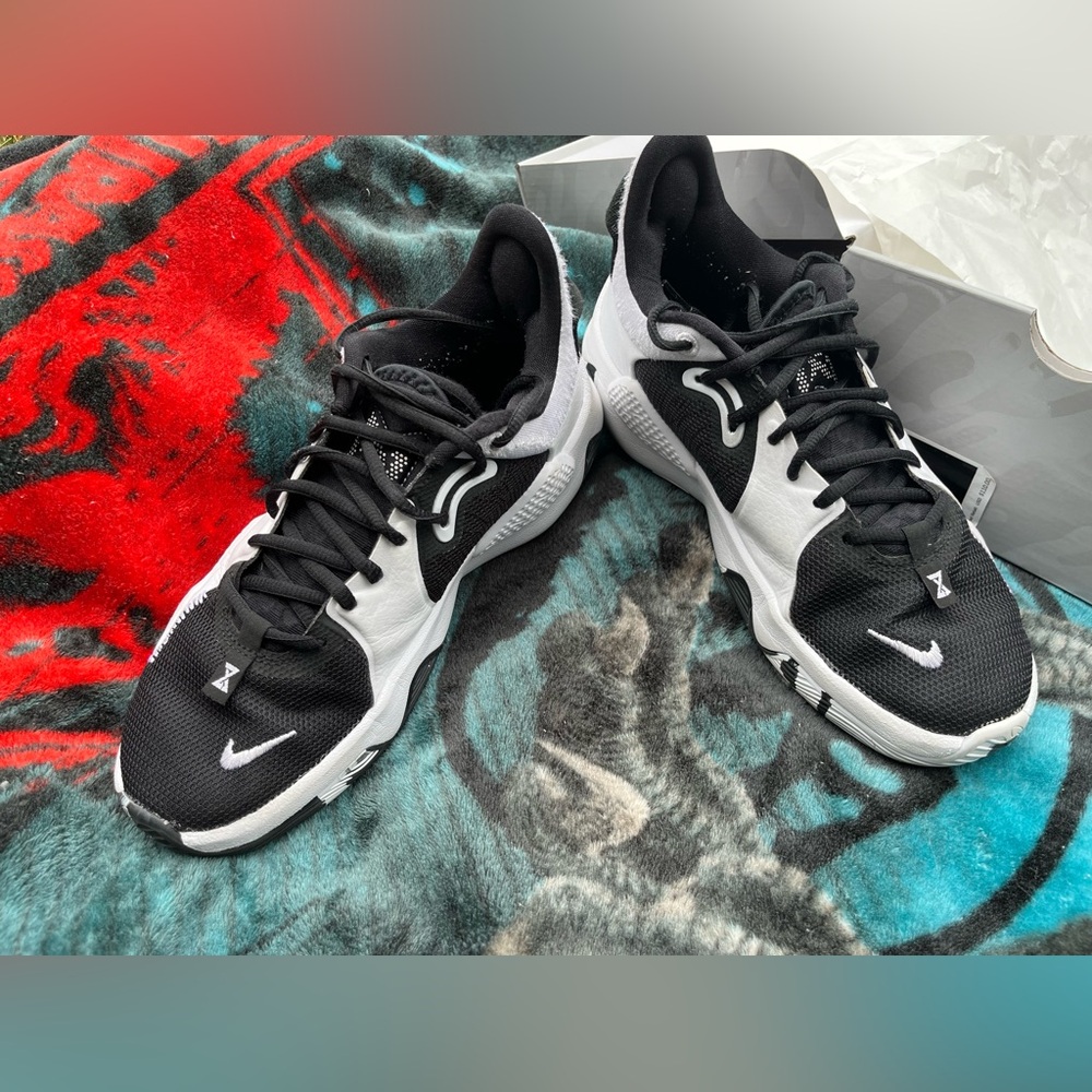 Paul George’s (PG 5 TB) Basketball Sneakers